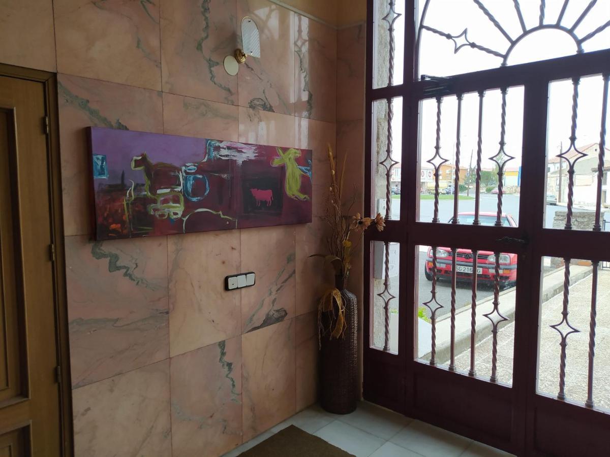 Piso Navas 2 Apartment Navas de San Antonio Ngoại thất bức ảnh